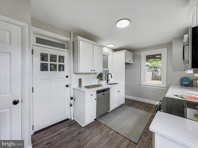 633 VANDER AVE, York, PA 17403