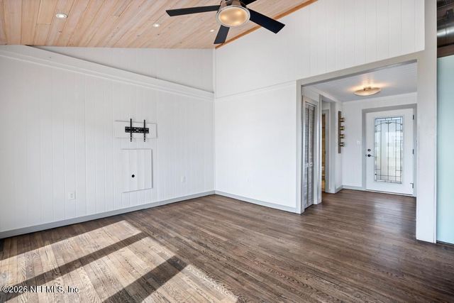 9388 HECKSCHER Drive, Jacksonville, FL 32226