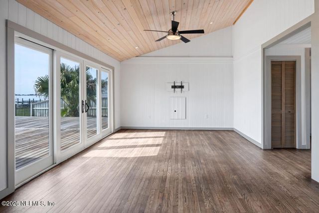 9388 HECKSCHER Drive, Jacksonville, FL 32226