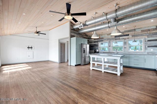 9388 HECKSCHER Drive, Jacksonville, FL 32226