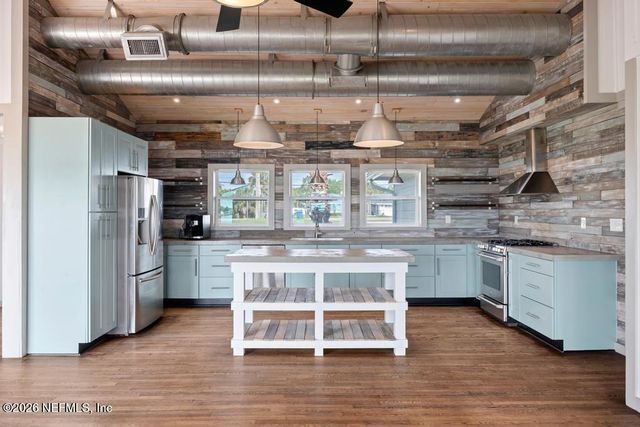 9388 HECKSCHER Drive, Jacksonville, FL 32226