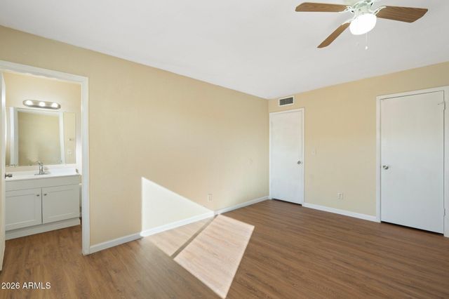 4043 W SWEETWATER Avenue, Phoenix, AZ 85029