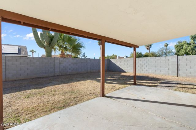 4043 W SWEETWATER Avenue, Phoenix, AZ 85029