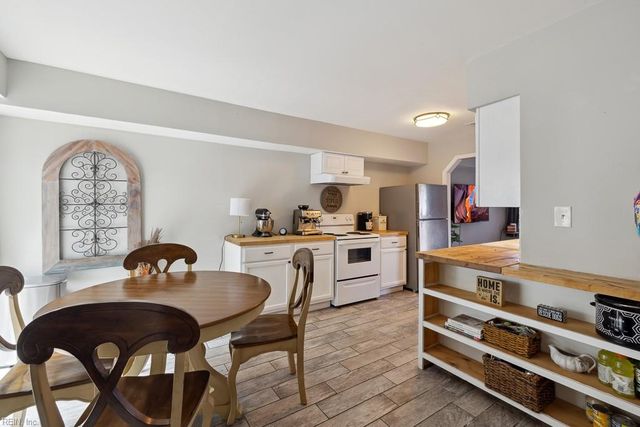 3624 Ship Chandlers Wharf, Virginia Beach, VA 23453