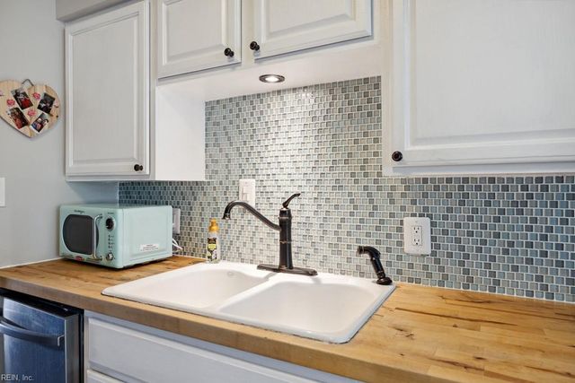 3624 Ship Chandlers Wharf, Virginia Beach, VA 23453