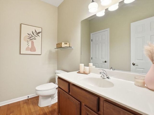 0N422 TAYLOR Drive, Geneva, IL 60134