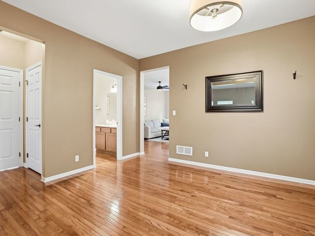 0N422 TAYLOR Drive, Geneva, IL 60134
