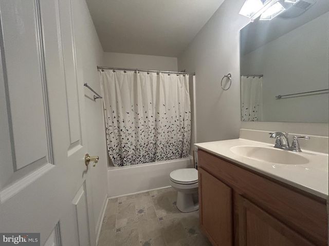 428 SWEETMAN DR, Bear, DE 19701