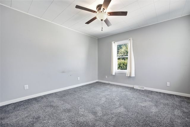 1070 27th Street, Marion, IA 50302