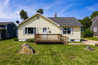 1070 27th Street, Marion, IA 50302