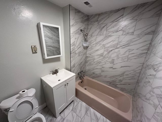 20 Hysil Avenue 11, Chelsea, MA 02150