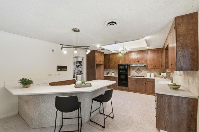 6433 Bose Lane, San Jose, CA 95120