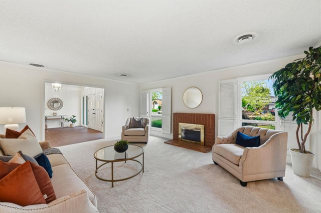 6433 Bose Lane, San Jose, CA 95120