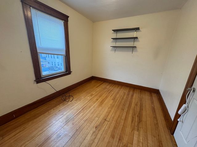 156 Fairmont Ave 2, Worcester, MA 01604