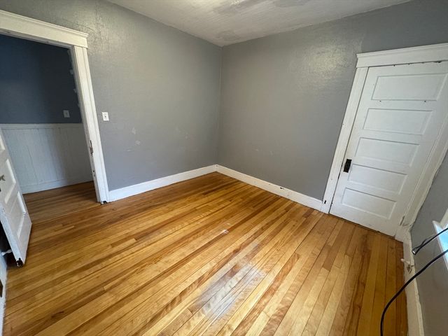 156 Fairmont Ave 2, Worcester, MA 01604