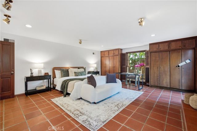 709 Via Del Monte, Palos Verdes Estates, CA 90274