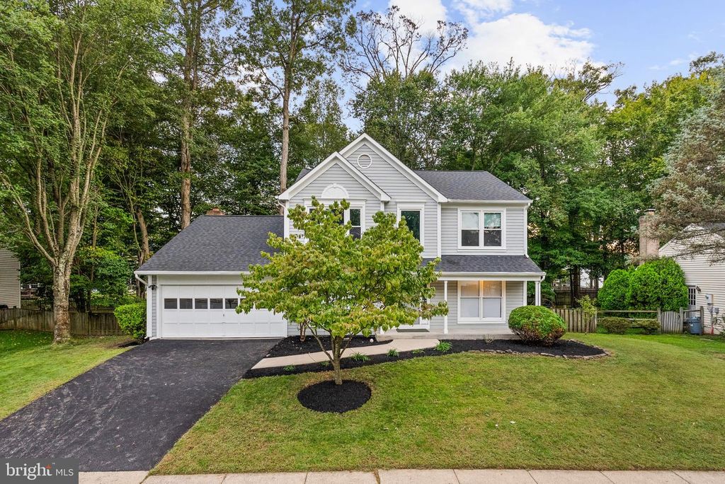 13633 UNION VILLAGE CIR, Clifton, VA 20124