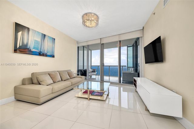 17121 Collins Ave 2106, Sunny Isles Beach, FL 33160