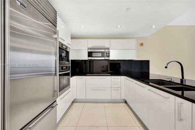 17121 Collins Ave 2106, Sunny Isles Beach, FL 33160