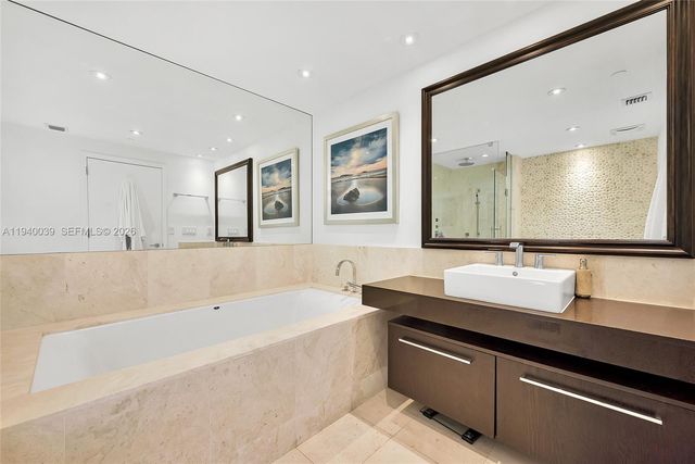 17121 Collins Ave 2106, Sunny Isles Beach, FL 33160