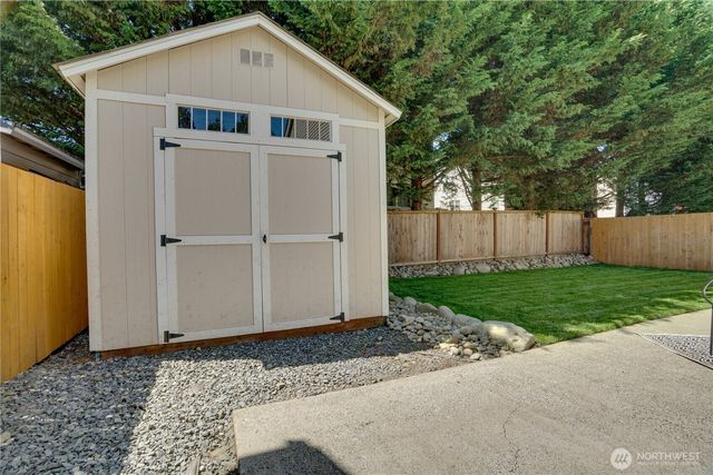 20516 86th Avenue Ct E, Spanaway, WA 98387