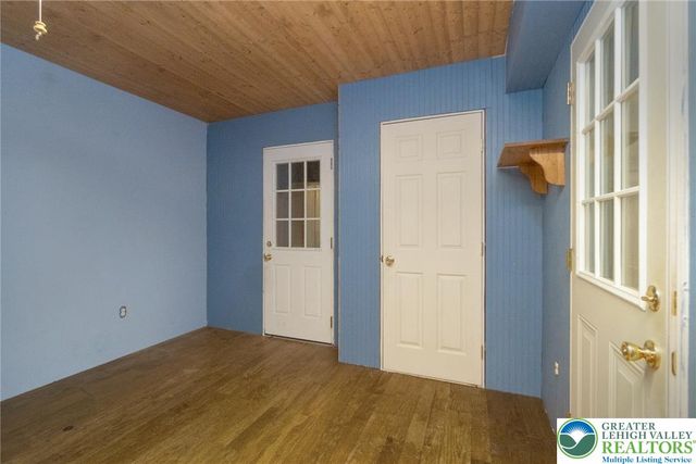 3824 E View Drive, North Whitehall Twp, PA 18069