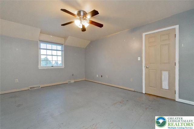 3824 E View Drive, North Whitehall Twp, PA 18069