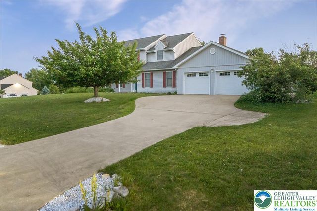3824 E View Drive, North Whitehall Twp, PA 18069