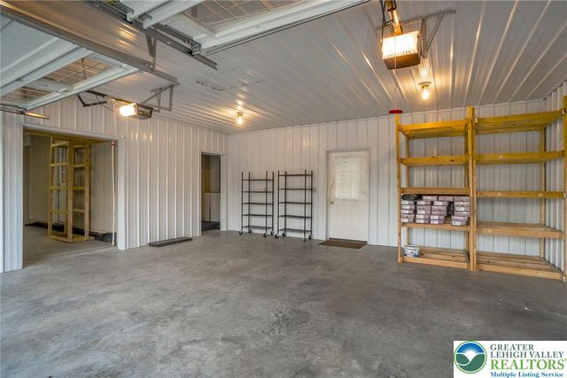 3824 E View Drive, North Whitehall Twp, PA 18069