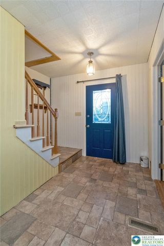 3824 E View Drive, North Whitehall Twp, PA 18069