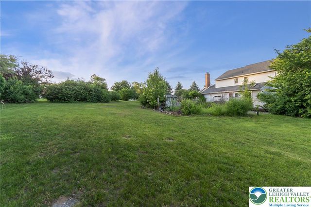 3824 E View Drive, North Whitehall Twp, PA 18069