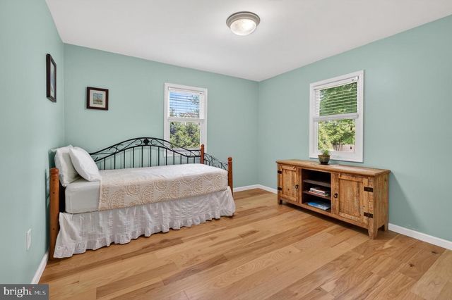 148 EVERGREEN ST, Mount Holly, NJ 08060