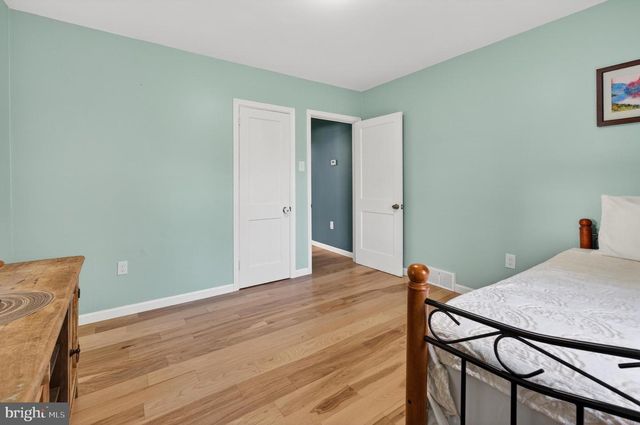 148 EVERGREEN ST, Mount Holly, NJ 08060