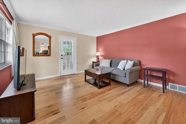 148 EVERGREEN ST, Mount Holly, NJ 08060