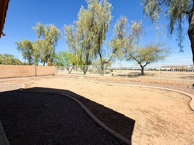 177 S 151st Avenue, Goodyear, AZ 85338