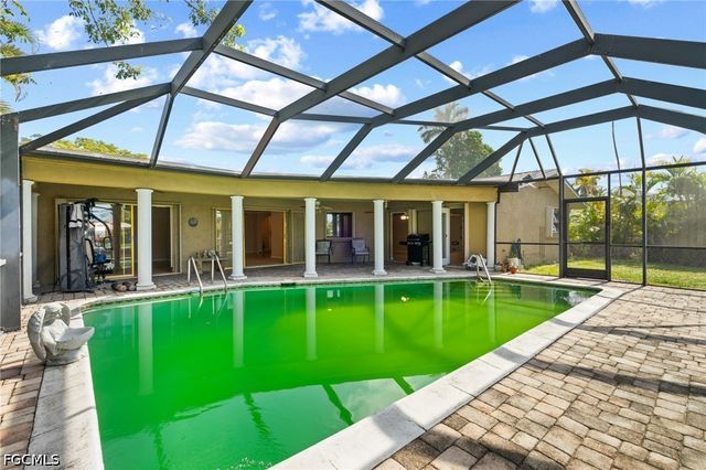 1928 Savona PKWY, Cape Coral, FL 33904