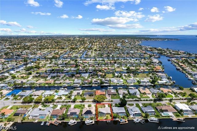 1928 Savona PKWY, Cape Coral, FL 33904