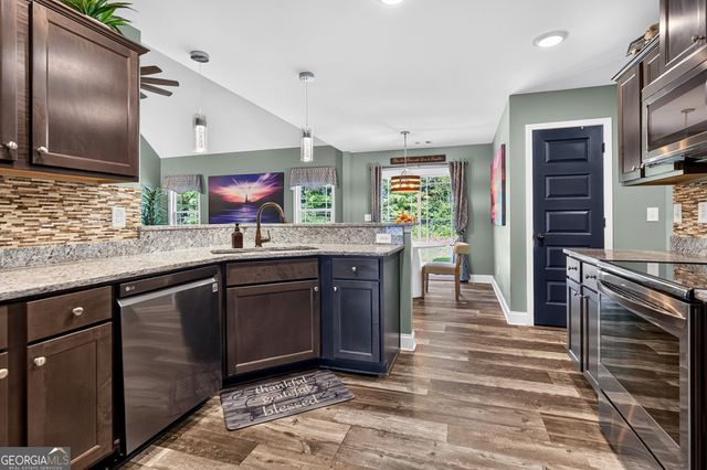 225 Cole Forest Boulevard, Barnesville, GA 30204