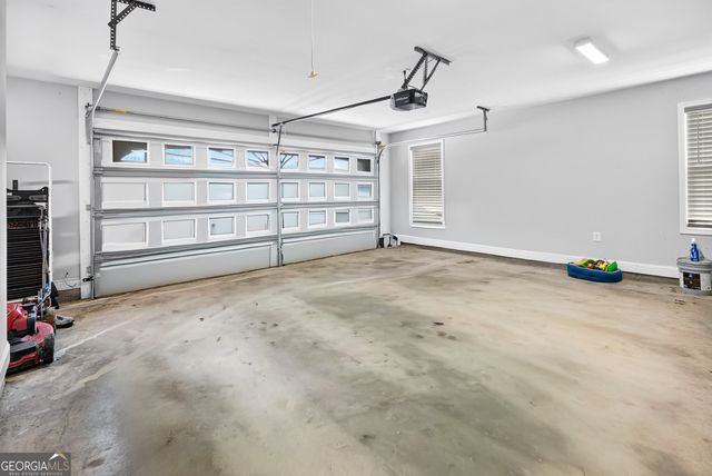 225 Cole Forest Boulevard, Barnesville, GA 30204