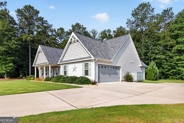 225 Cole Forest Boulevard, Barnesville, GA 30204