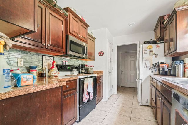 157 Blue Jacket Dr., Aynor, SC 29544
