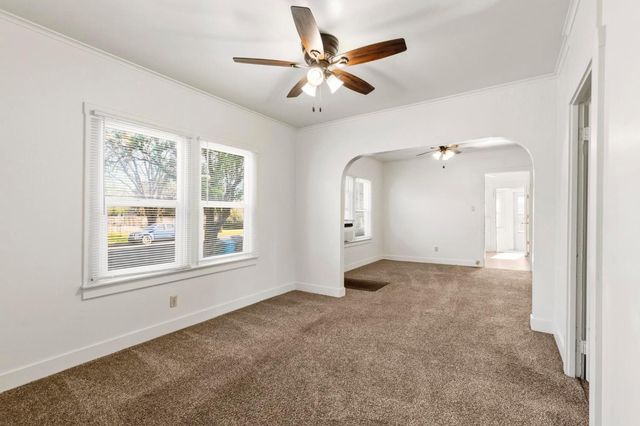 1003 Fourth St, Colusa, CA 95932