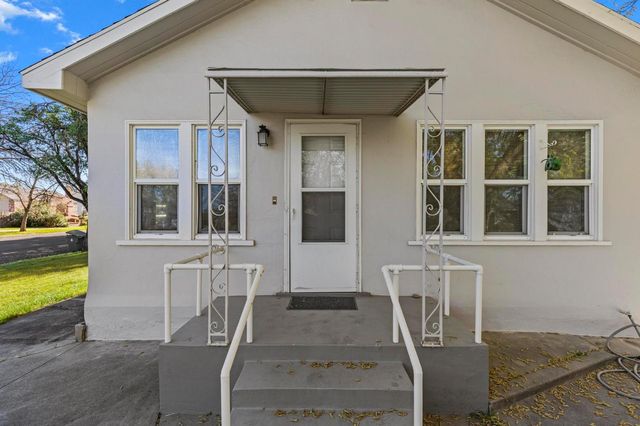 1003 Fourth St, Colusa, CA 95932