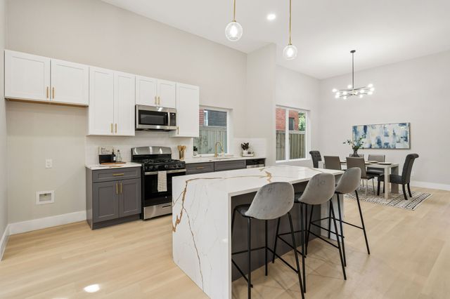 3604 Colonial Avenue, Dallas, TX 75215