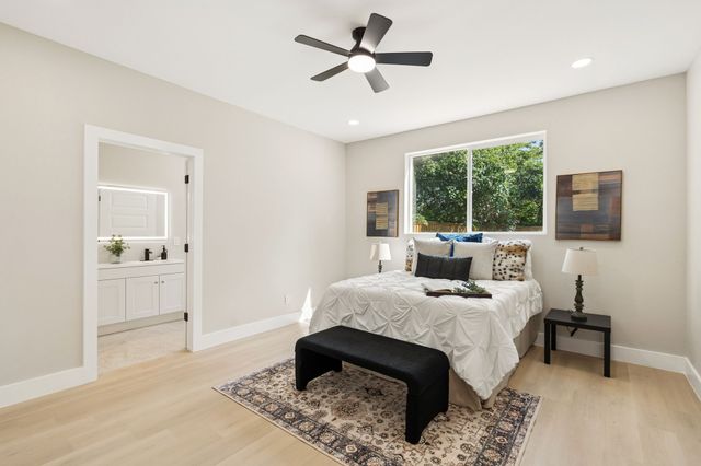 3604 Colonial Avenue, Dallas, TX 75215