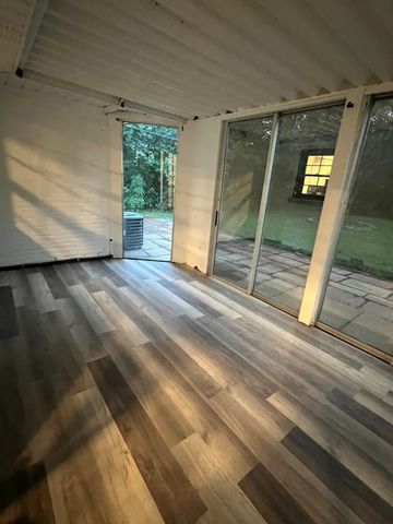 16W318 95th Place, Burr Ridge, IL 60527