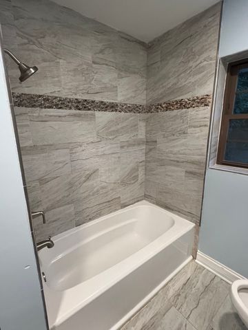 16W318 95th Place, Burr Ridge, IL 60527