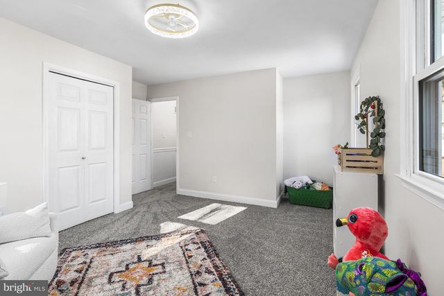 6 ALDEE LN, Wilmington, DE 19809