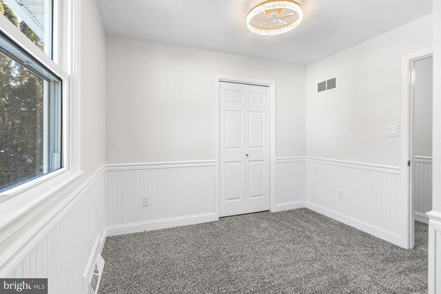 6 ALDEE LN, Wilmington, DE 19809