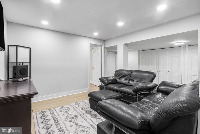 6 ALDEE LN, Wilmington, DE 19809